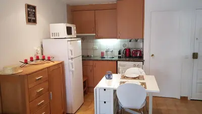 Una cocina o zona de cocina en VILLAS COSETTE - Apartamento Happolon