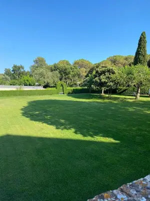 Jardín al aire libre en Casa Santa Elena