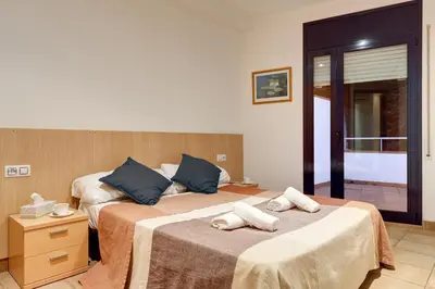 Cama o camas de una habitación en Empordanet 2A