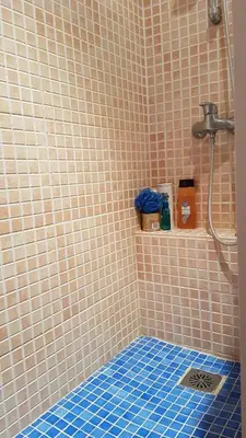 Un baño de Apartamento Marimurtra Blanes con vistas al mar