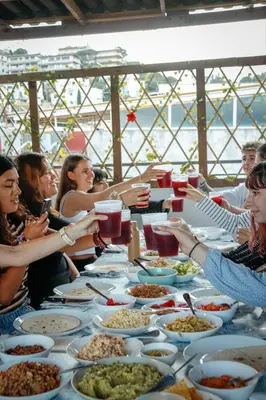 Comida en o cerca de este albergue