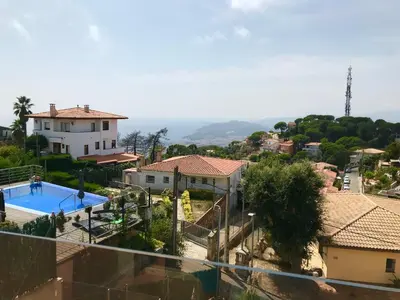 Piscina en o cerca de Luxury villa Investingspain with sea views, pool and jacuzzi