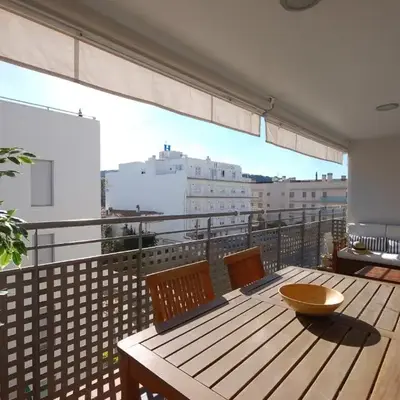 Lets Holidays COZY APARTMENT NEAR BEACH TOSSA