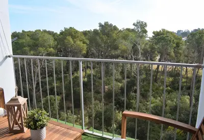 Un balcón o terraza de La Pineda