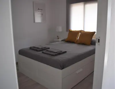 Cama o camas de una habitación en La Pineda