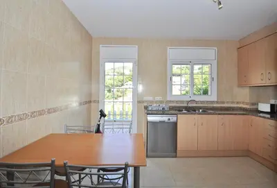 Una cocina o zona de cocina en Villa Genova