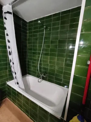 Un baño de Voramar D- Estudi
