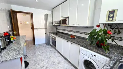 Una cocina o zona de cocina en NEXTHOME Pool & Terrace