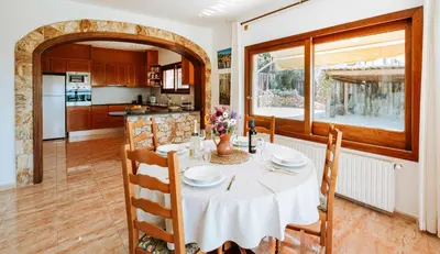 Una cocina o zona de cocina en Cal Nano (Casa Rural)