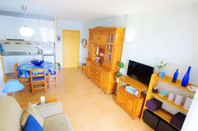 Una cocina o zona de cocina en V&V LLORET - Apartamento Blau