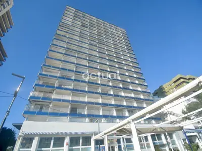 Edificio en el que se encuentra el apartamento