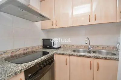 Una cocina o zona de cocina en Catalunya B-5