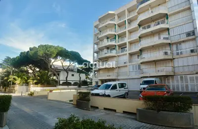 Edificio en el que se encuentra el apartamento
