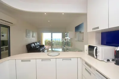 Una cocina o zona de cocina en Catalunya A-3