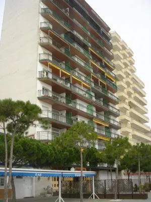 Edificio en el que se encuentra el apartamento