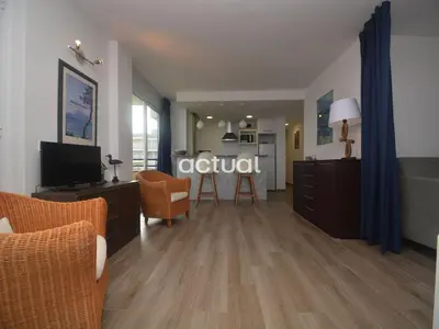 Una televisión o centro de entretenimiento en San Sebastian 5D