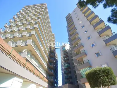 Edificio en el que se encuentra el apartamento