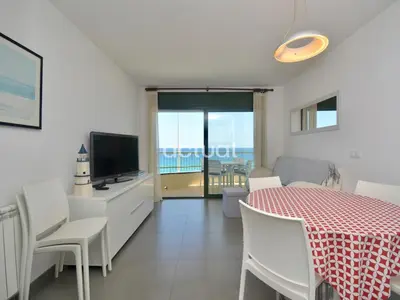 Una televisión o centro de entretenimiento en Super Beach 3B