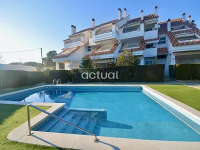 Piscina en o cerca de Las Palomas Esc. A 1-1