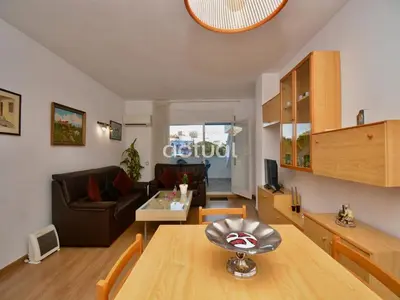 Una cocina o zona de cocina en Las Palomas Esc. A 1-1
