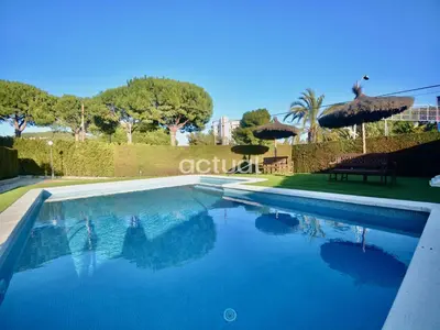 Piscina en o cerca de Las Palomas Esc. A 1-1
