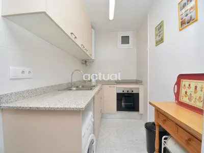 Una cocina o zona de cocina en Politur F-4
