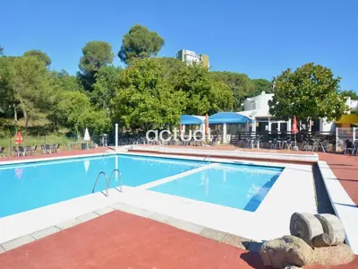 Piscina en o cerca de Politur F-4