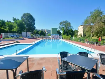 Piscina en o cerca de Politur K-5