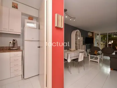 Una cocina o zona de cocina en Politur M-1