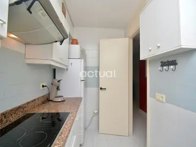 Una cocina o zona de cocina en Politur M-1