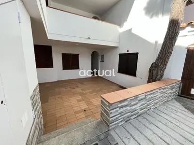 Plano de Residencial S´Agaro Bajos Dcha