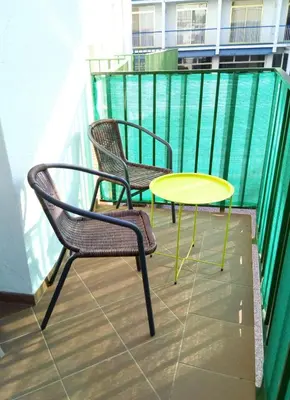 Un balcón o terraza de Royal Apartament-200m From Beach- Wifi