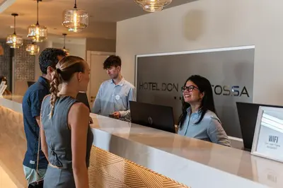 Clientes alojados en Hotel - Bungalows Don Juan Tossa