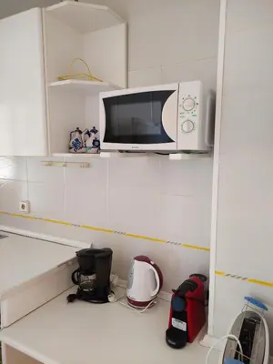 Una cocina o zona de cocina en Sol Pins ll - Escude