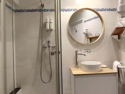 Un baño de Hotel Cap d'Or - Children only from 14 years old