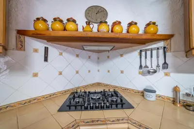 Una cocina o zona de cocina en Can Magan Ideal Familias y Grupos Piscina Privada Barbacoa