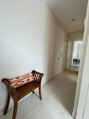 Zona de estar de Apartamento en S'agaró con piscina, ideal para familias