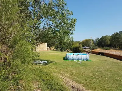 Paisaje cerca of this country house