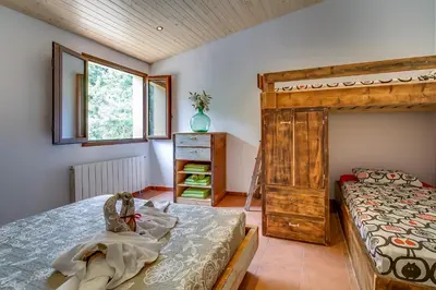 Cama o camas de una habitación en Vivalidays Can Palomo