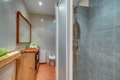 Un baño de Vivalidays Can Palomo