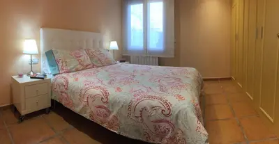 Cama o camas de una habitación en Vivalidays Villa Kiros
