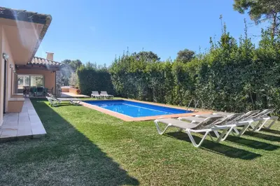 Piscina en o cerca de 5 bedroom house in Begur with private pool and garden Ref.H53