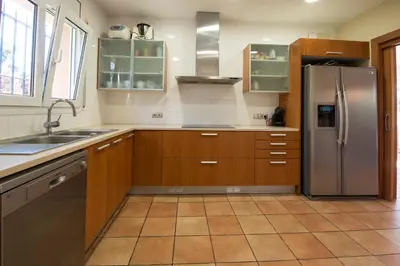 Una cocina o zona de cocina en 5 bedroom house in Begur with private pool and garden Ref.H53