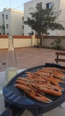 Comida en o cerca de este apartamento
