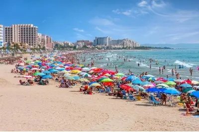 Playa de o cerca de este apartamento