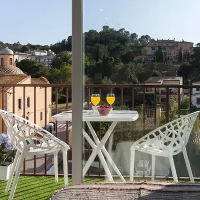 Lets Holidays AMAZING STUDIO in the CENTER of TOSSA