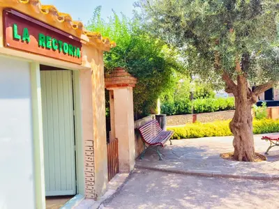 Jardín al aire libre en Apartamentos en la Rectoria de Regencós