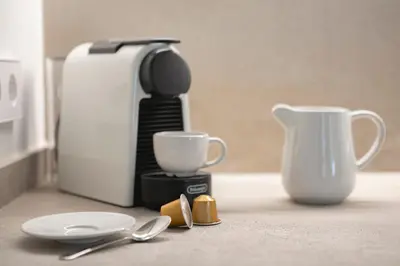 Utensilios para hacer té y café en Bravissimo Mercaders, beautiful 3 bedroom apartment