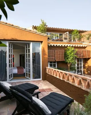 Un balcón o terraza de Llimona Suites - Adults Only