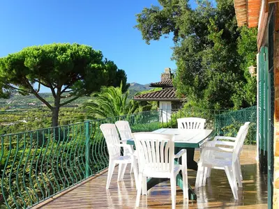 Un balcón o terraza de Holiday Home Puig Romani-2 by Interhome
